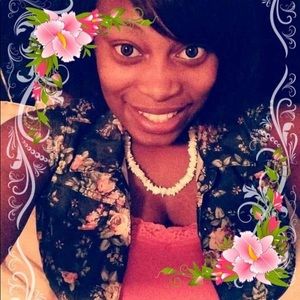 Meet your Posher, Kadejah